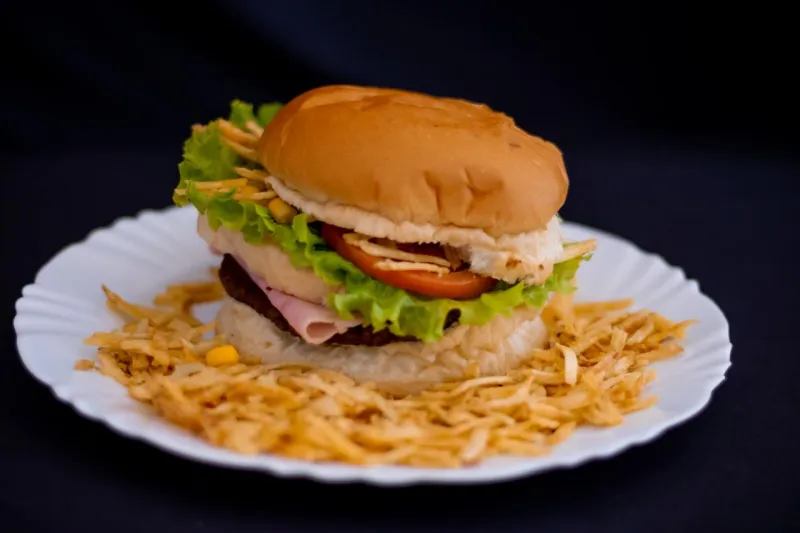 X BURGUER